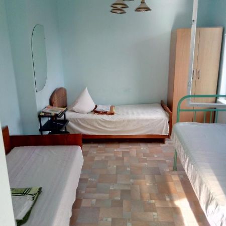 Domik U Morya Hotel Одеса Екстериор снимка